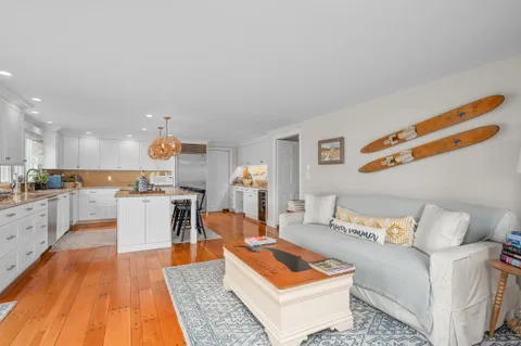 $2,650,000 | 122 Stoney Cove Lane, Barnstable, MA 02675