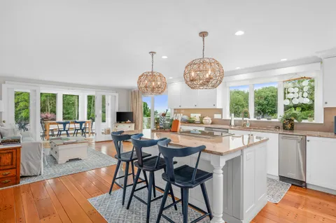 $2,650,000 | 122 Stoney Cove Lane, Barnstable, MA 02675