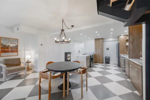 $450,000 | 17800 Atlantic Boulevard, Unit PH14, Sunny Isles Beach, FL 33160