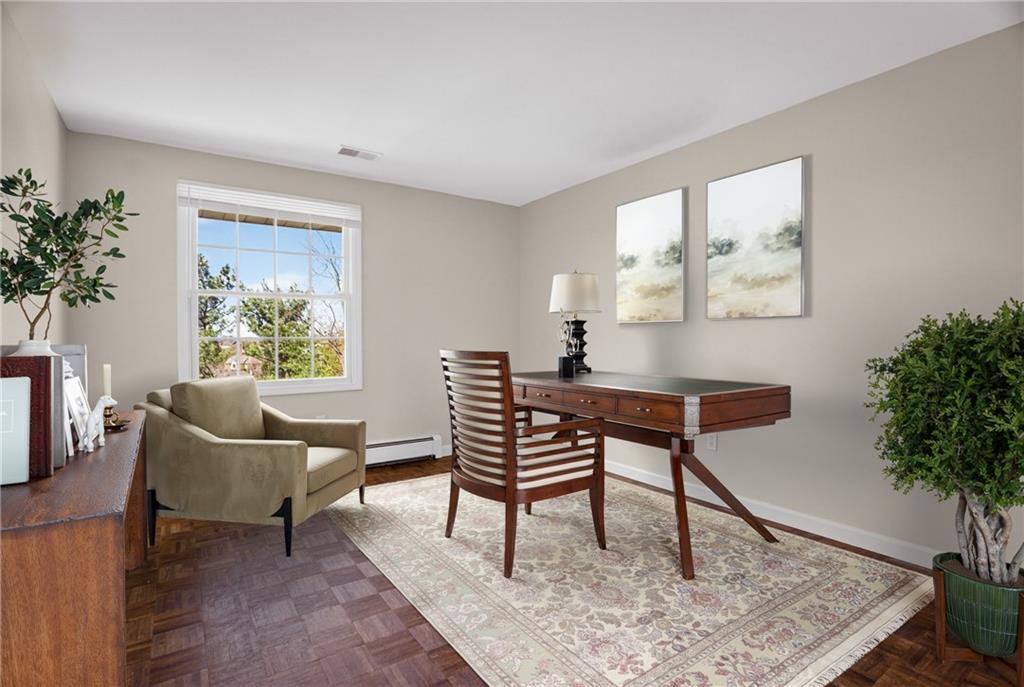 1768 Taper Drive Pittsburgh, PA 15241 - Photo 30 of 48 a living room with furniture and a potted plant