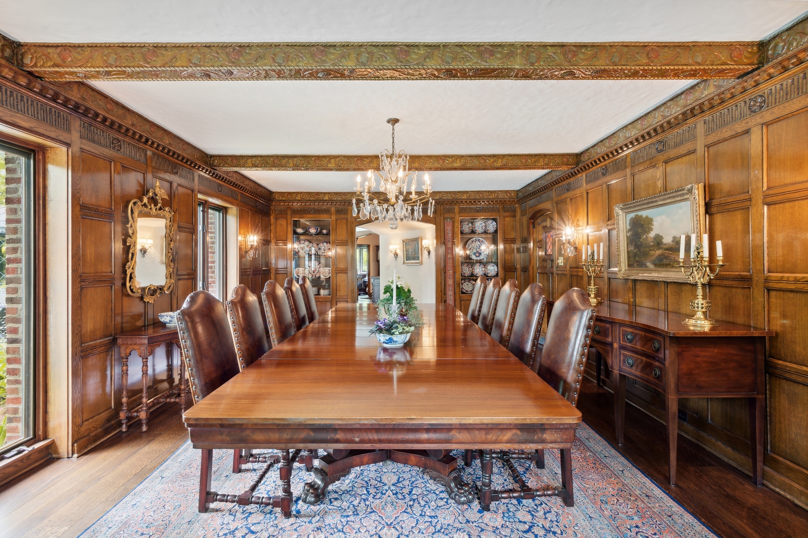 940 Private Road Winnetka, IL 60093 - Photo 24 of 68 a view of a dining room with furniture