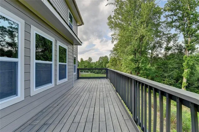 $729,900 | 194 Jennifer Lane Northwest, Lilburn, GA 30047