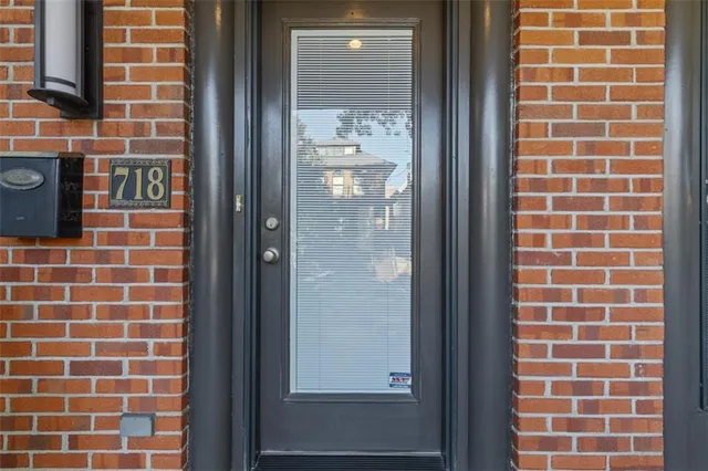 a view of bathroom with shower