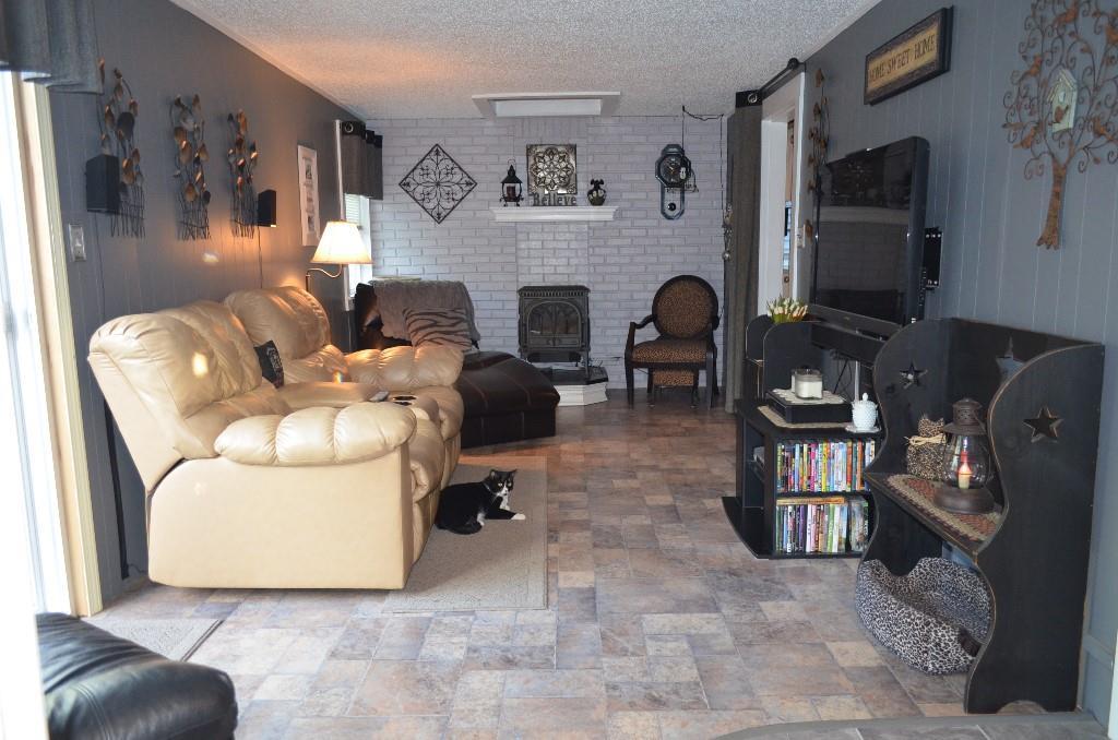 40 Union Street Orono, ME 04473 - Photo 2 of 33 Den