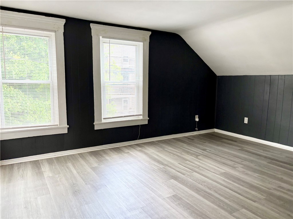 510 Bernon Street Woonsocket, RI 02895 - Photo 17 of 29 Unit 3 Living Rm