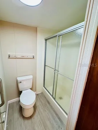 $2,400 | 6814 Redwing Road, Groveland, FL 34736