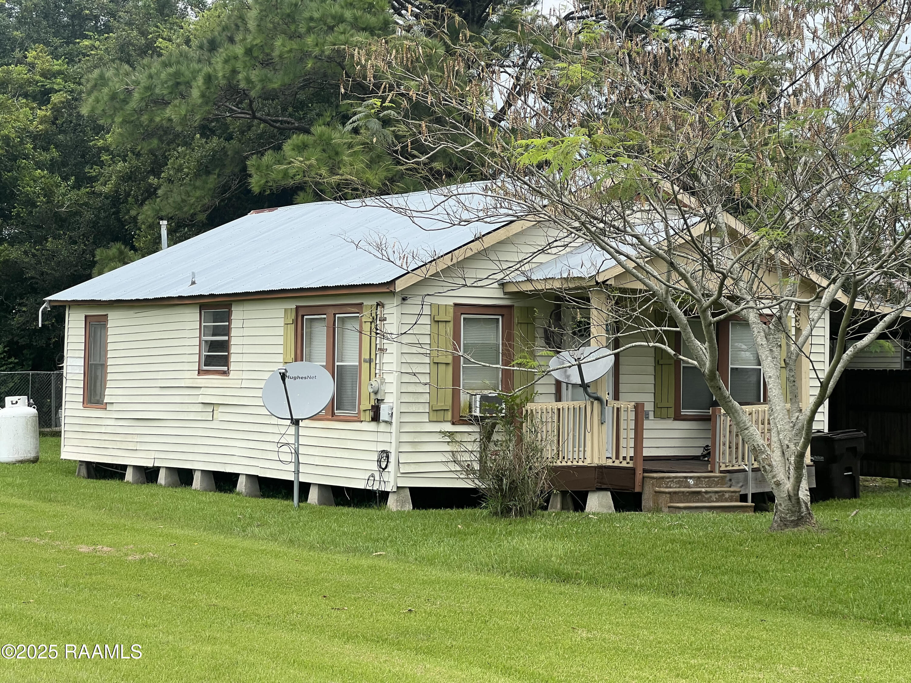 1701 Hollier Road Breaux Bridge, LA 70517 - Photo 1 of 1 Gallery Image 1