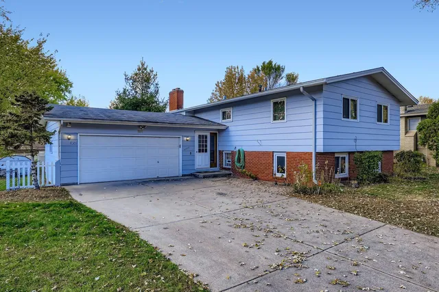 $334,900 | 8009 Douglas Drive North, Brooklyn Park, MN 55443