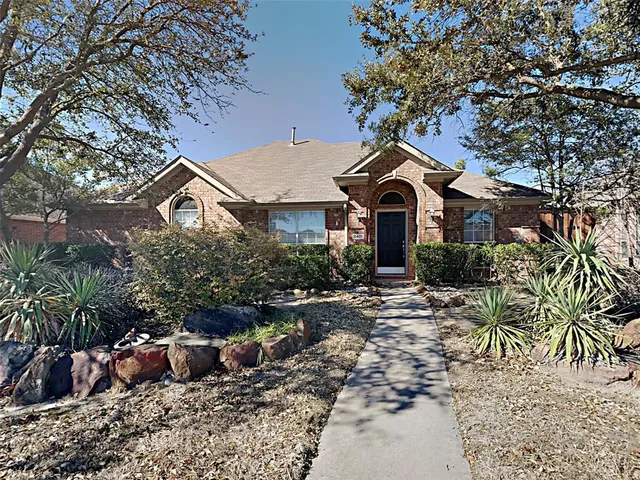 $2,150 | 8401 Greenfield Drive, Frisco, TX 75035
