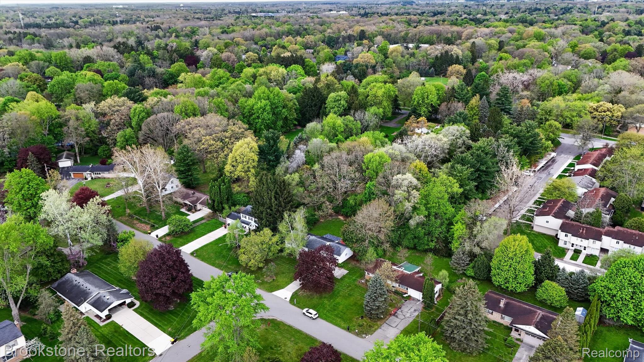 4547 Marlborough Road Okemos, MI 48864 - Photo 41 of 55 42-4547-Marlborough-Rd-WindowStill-Photography.jpg