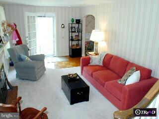 810 Pleasant Hill Road Wallingford, PA 19086 - Photo 3 of 6