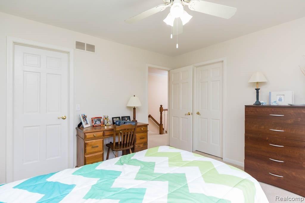 3700 Newcastle Drive Rochester Hills, MI 48306 - Photo 36 of 68