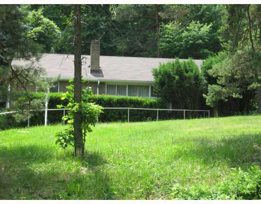 204 Klein Road Glenshaw, PA 15116 - Photo 1 of 7 Exterior Front.