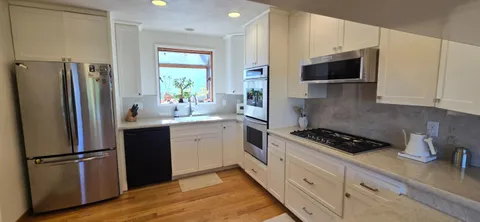 $2,498,000 | 2110 Forest Avenue, Belmont, CA 94002