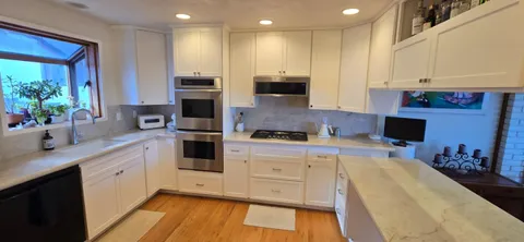 $2,498,000 | 2110 Forest Avenue, Belmont, CA 94002