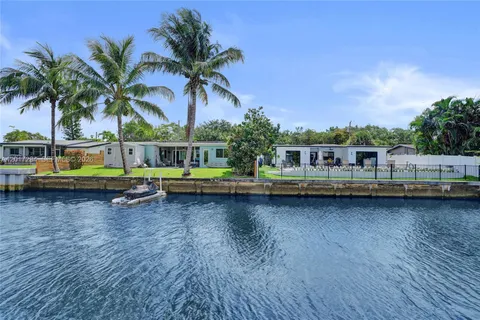 $675,000 | 1821 Northwest 33rd Court, Oakland Park, FL 33309