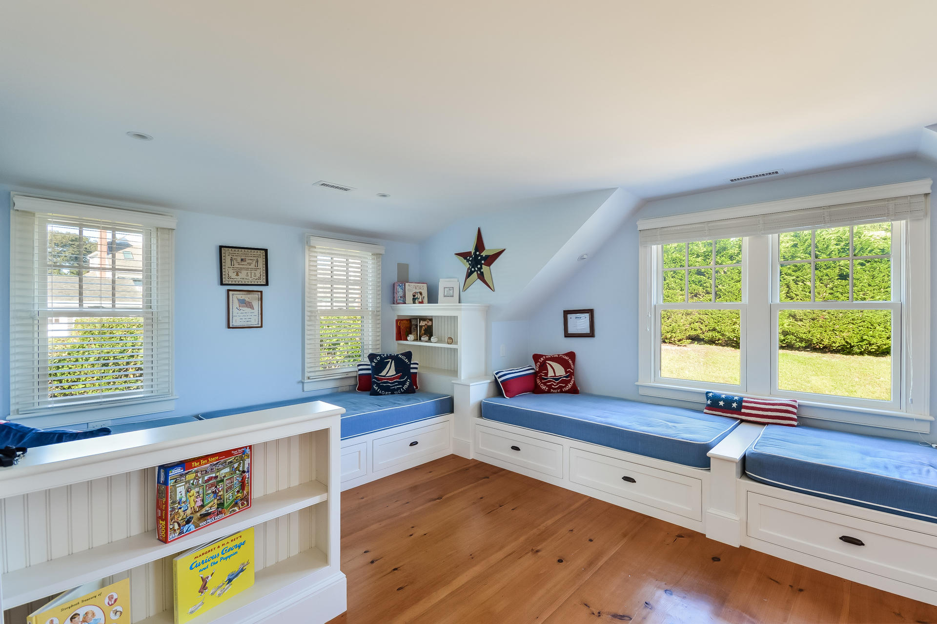 58 Pond Street Chatham, MA 02633 - Photo 31 of 38 a living room with furniture and a large window