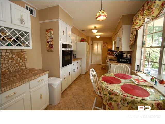 2000 Marian Drive Mobile, AL 36695 - Photo 3 of 22