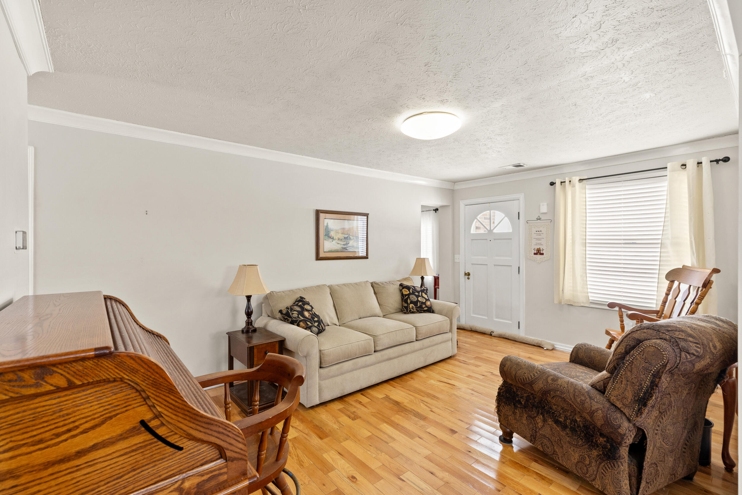 4615 Camargo Road Mount Sterling, KY 40353 - Photo 5 of 26 img_0238