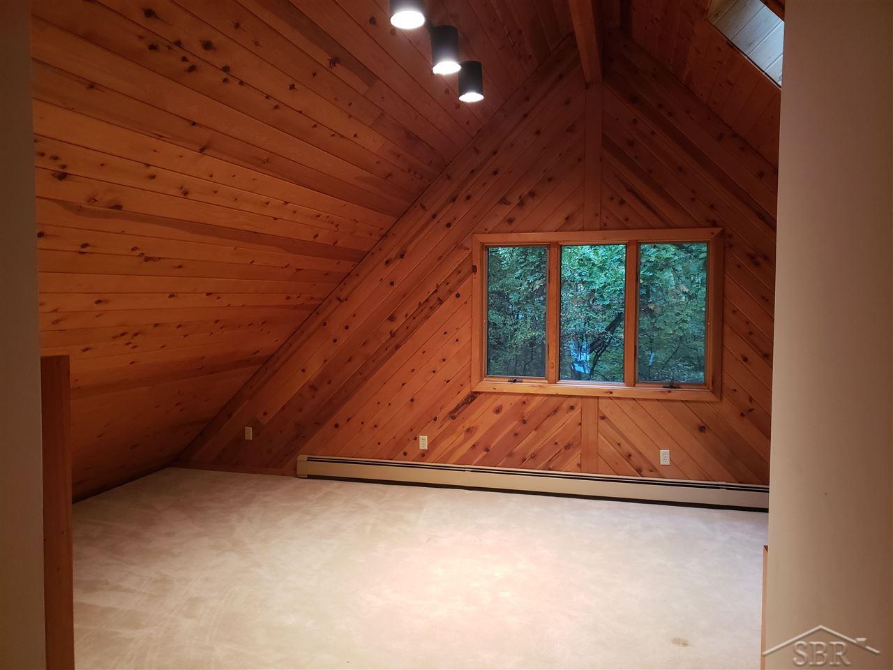 2565 South Graham Road Saginaw, MI 48609 - Photo 8 of 10 50025109-7.JPG