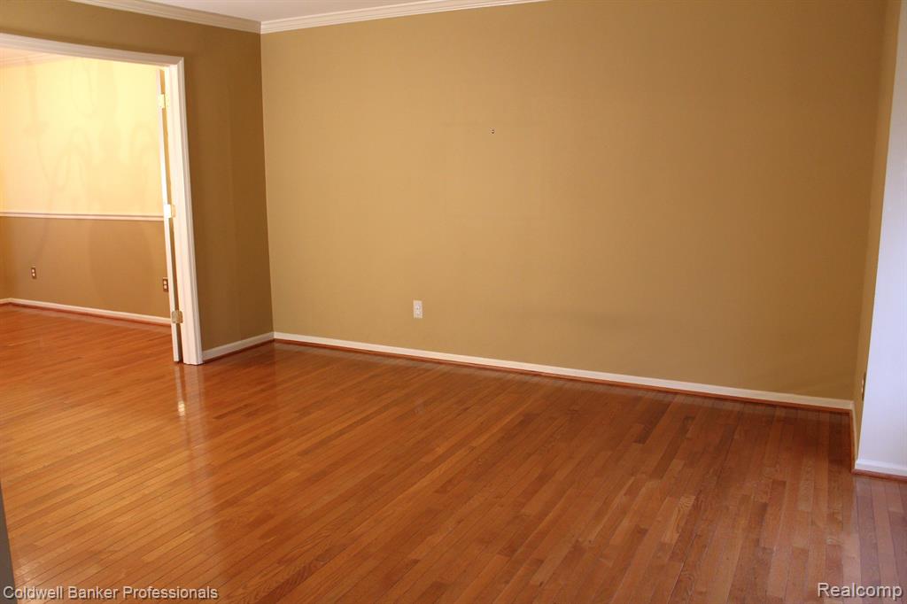 6644 Fox Hills Road Canton, MI 48187 - Photo 3 of 25