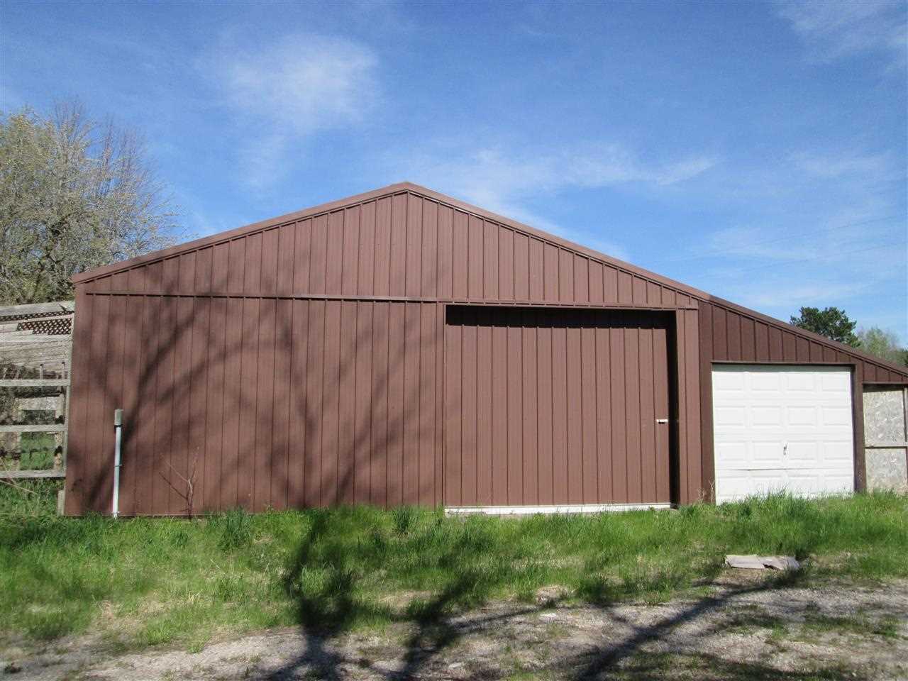 1300 Tyler Road Southeast Kalkaska, MI 49646 - Photo 8 of 63 1785022-7.JPG