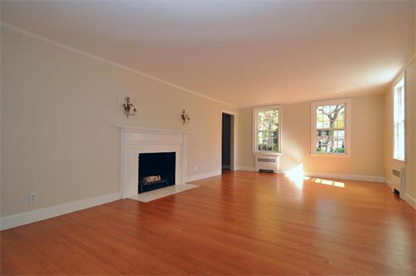 46 Old Colony Road Wellesley, MA 02481 - Photo 5 of 9