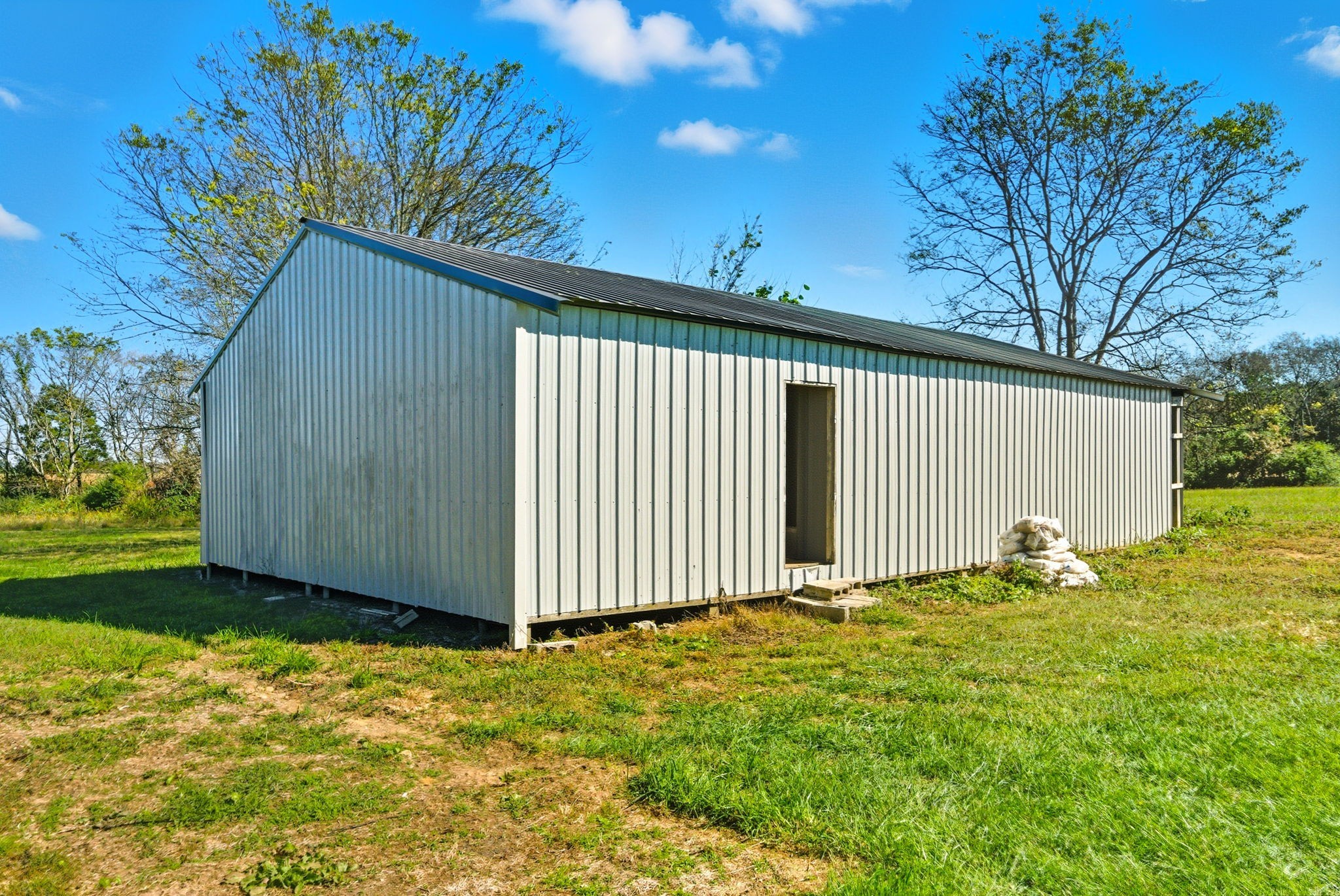795 White Road Portland, TN 37148 - Photo 8 of 13