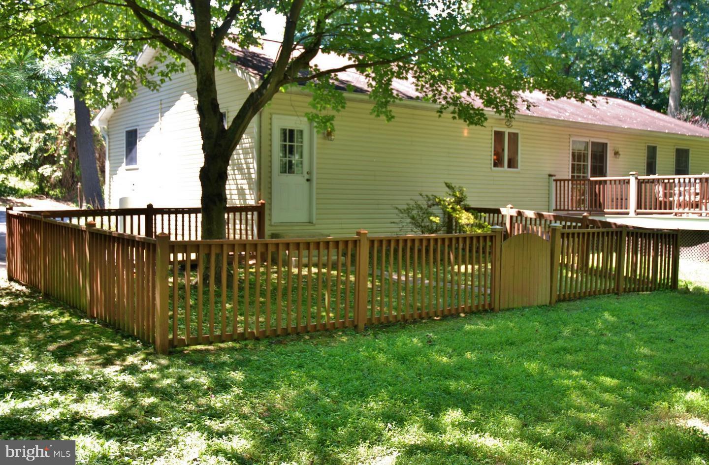 5028 Kemp Road Reisterstown, MD 21136 - Photo 22 of 26 Fence in Area for Pets or kids.
