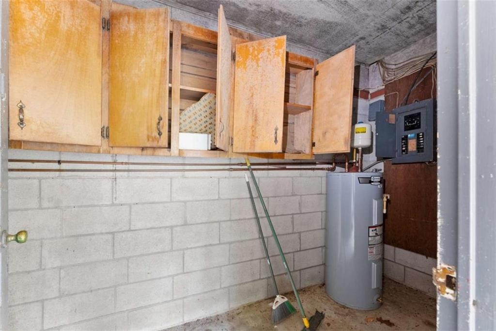 3772 Ledan Road Gainesville, GA 30506 - Photo 22 of 33 a view of a bathroom