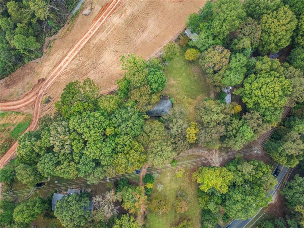 3772 Ledan Road Gainesville, GA 30506 - Photo 29 of 33 a backyard of a house with a yard with outdoor seating