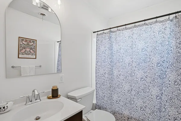 $379,900 | 18 Delray Gardens, Northbridge, MA 01588