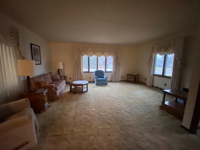 $254,900 | 305 4th Street Southwest, Pine Island, MN 55963