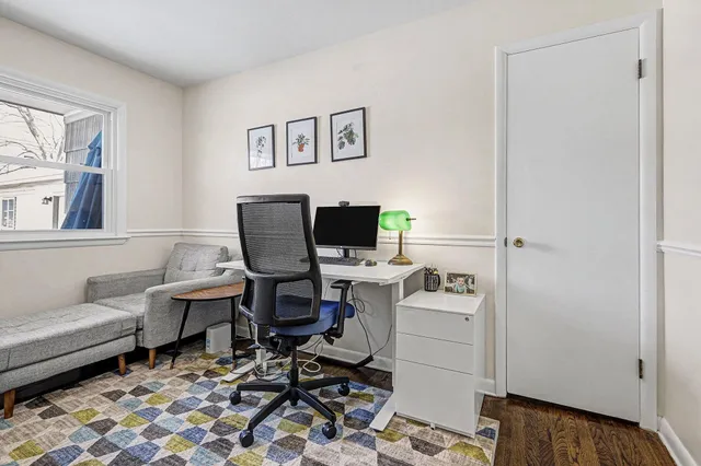 $480,000 | 1610 Argyle Crescent, Ann Arbor, MI 48103