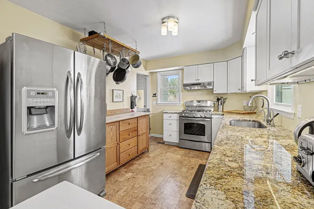 $480,000 | 1610 Argyle Crescent, Ann Arbor, MI 48103