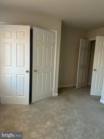 $3,950 | 560 Colecroft Court, Alexandria, VA 22314