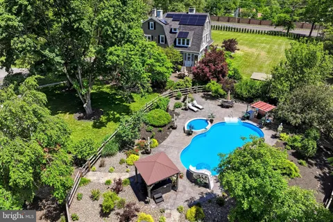 $1,425,000 | 917 Dekalb Pike, Ambler, PA 19002