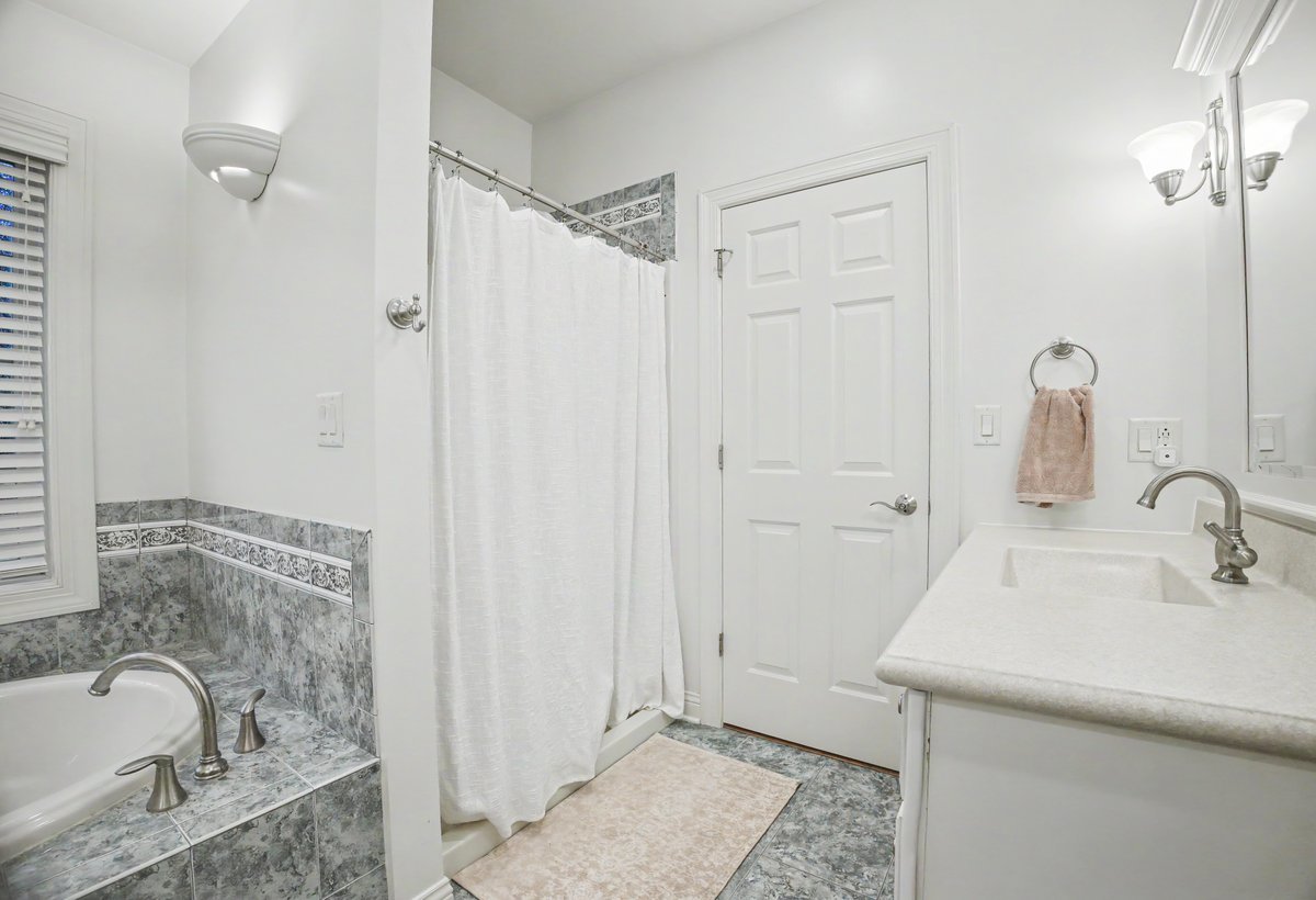 1682 North 2501st Road Ottawa, IL 61350 - Photo 16 of 37 Gallery Image 16