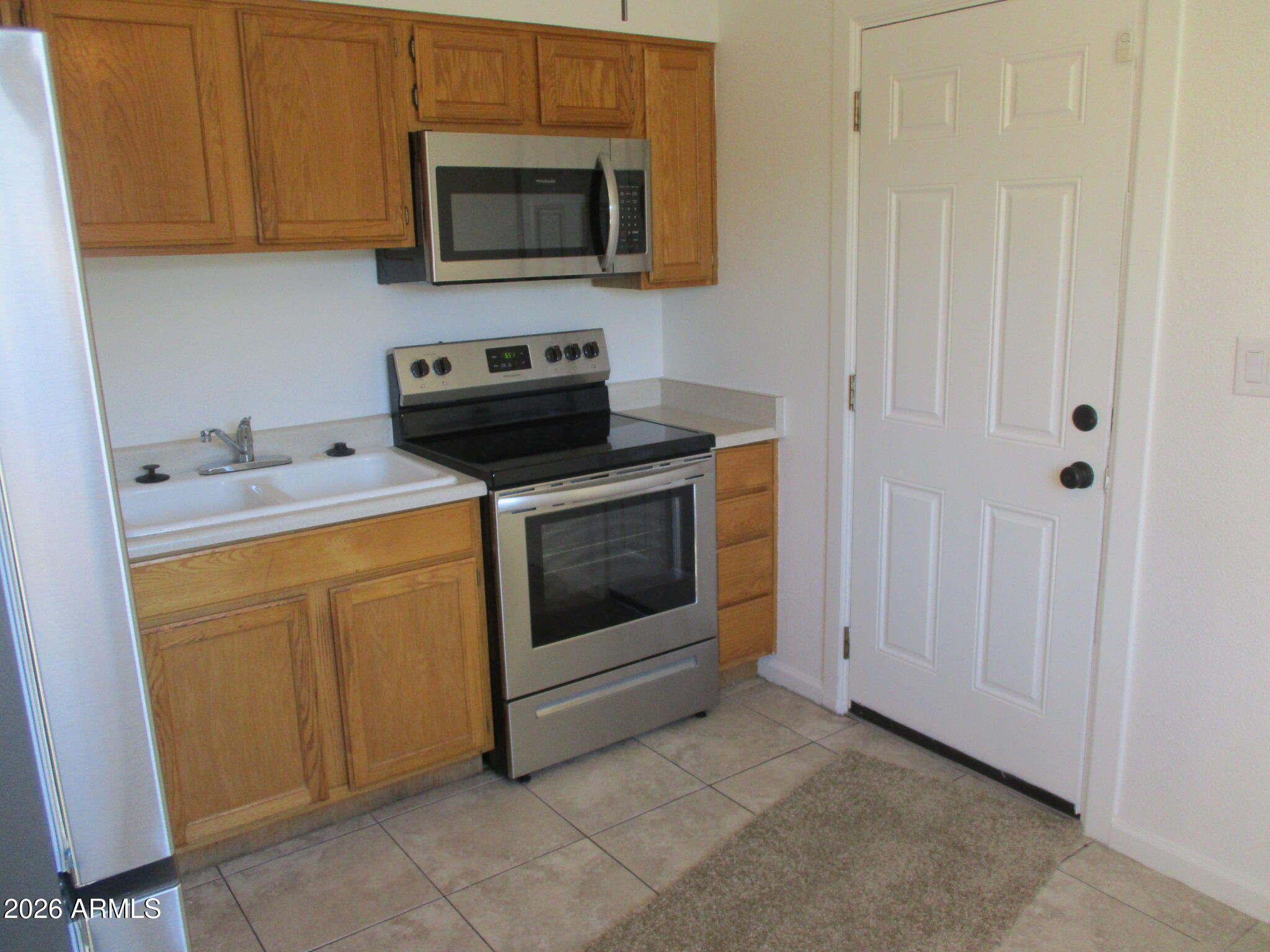 820 West Knox Road Chandler, AZ 85225 - Photo 6 of 11 IMG_8073