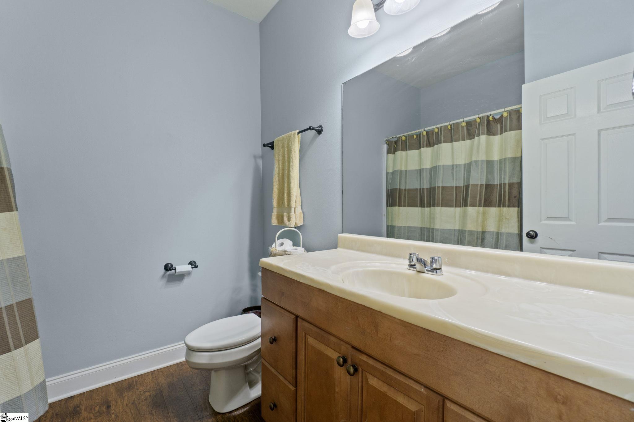 239 North Rutherford Road Greer, SC 29651 - Photo 19 of 33