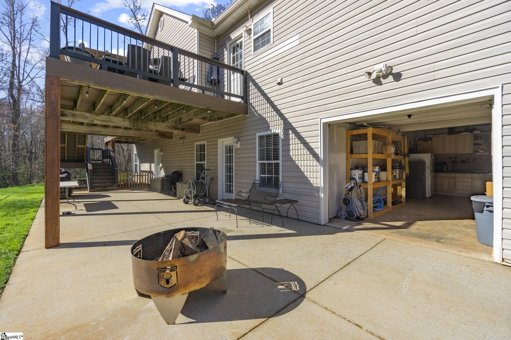 239 North Rutherford Road Greer, SC 29651 - Photo 24 of 33