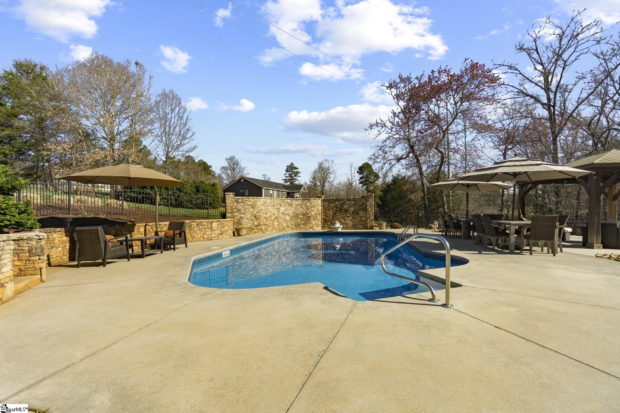 239 North Rutherford Road Greer, SC 29651 - Photo 26 of 33
