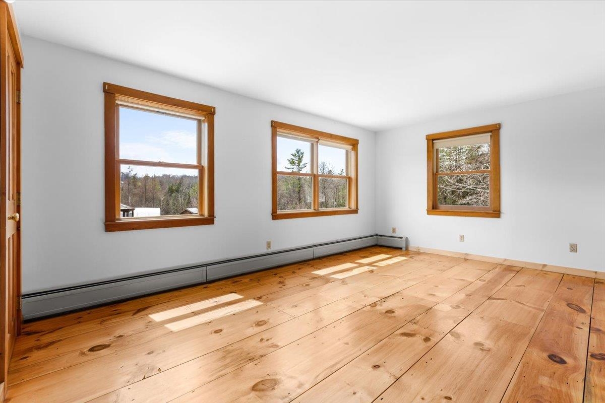 142 King Pond Road Woodbury, VT 05650 - Photo 15 of 60