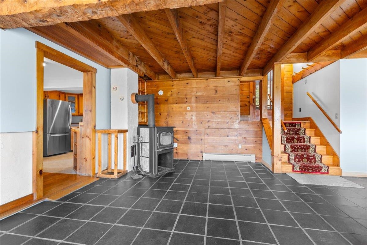 142 King Pond Road Woodbury, VT 05650 - Photo 5 of 60