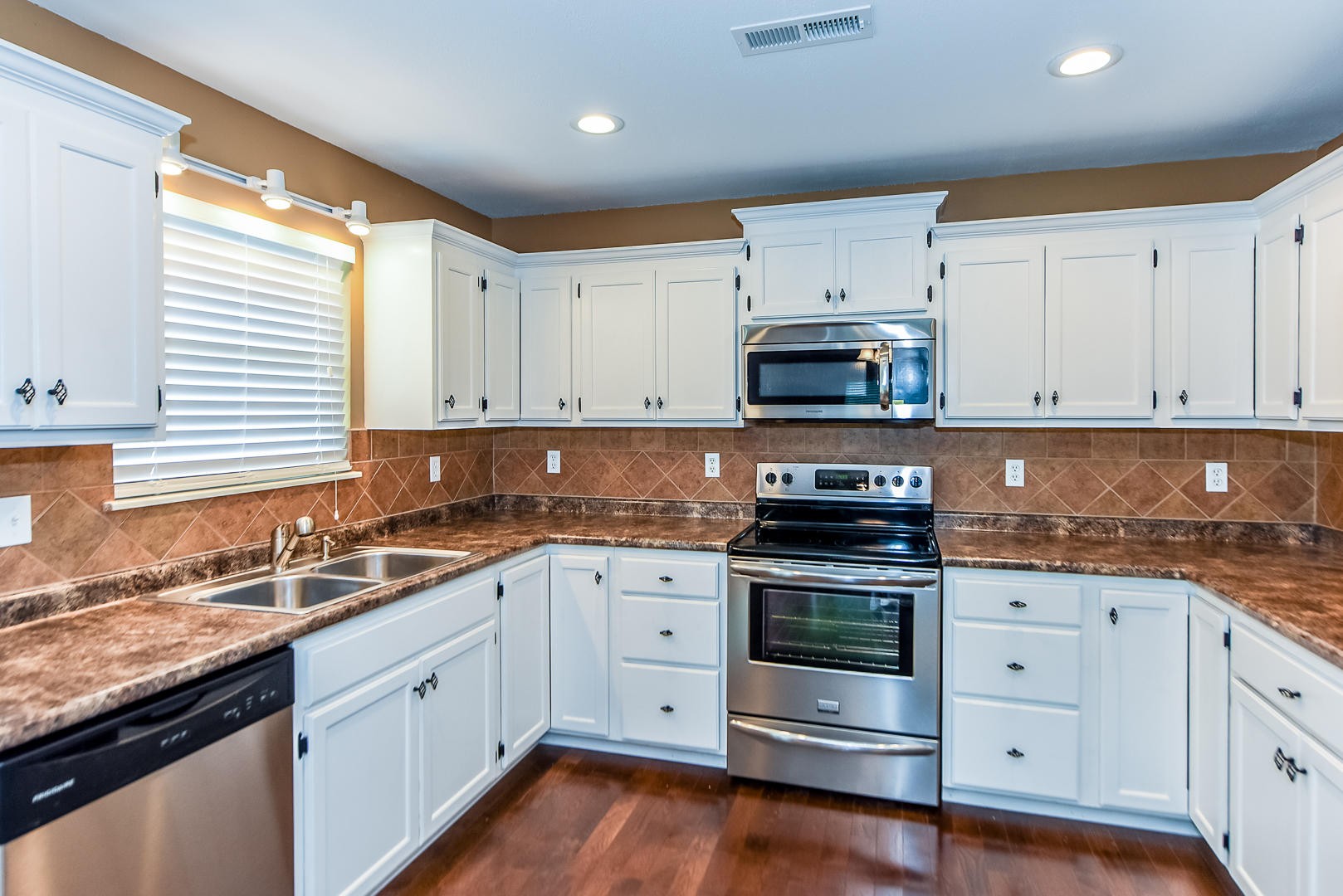 1709 Jett Road Maryville, TN 37804 - Photo 13 of 39 Gallery Image 13