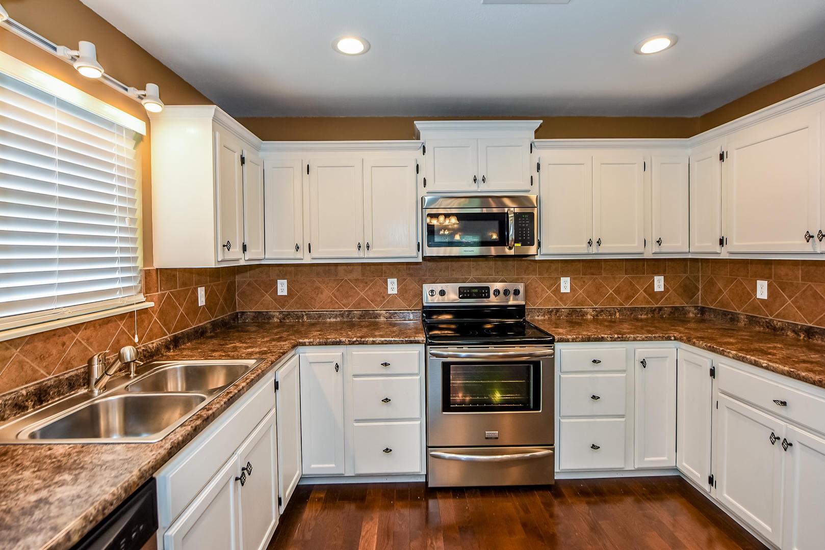 1709 Jett Road Maryville, TN 37804 - Photo 16 of 39 Gallery Image 16