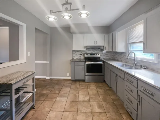 $259,000 | 7227 Greeley Avenue, Kansas City, KS 66109