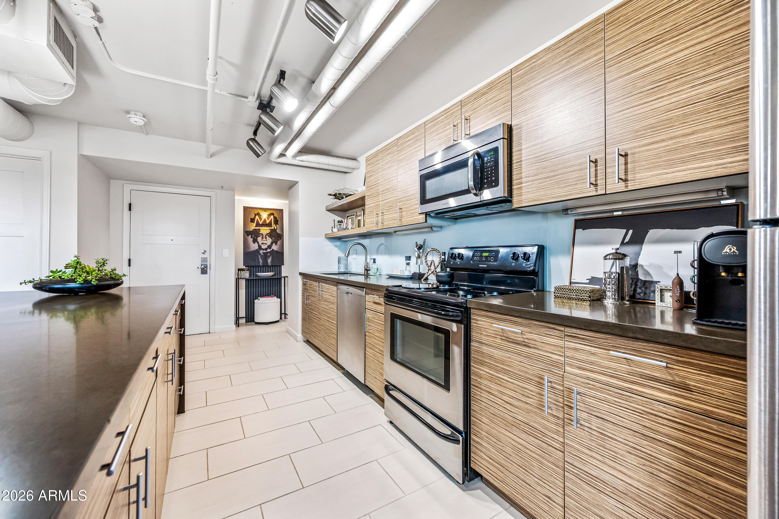 535 West Thomas Road, Unit 407 Phoenix, AZ 85013 - Photo 9 of 42 Plenty of storage