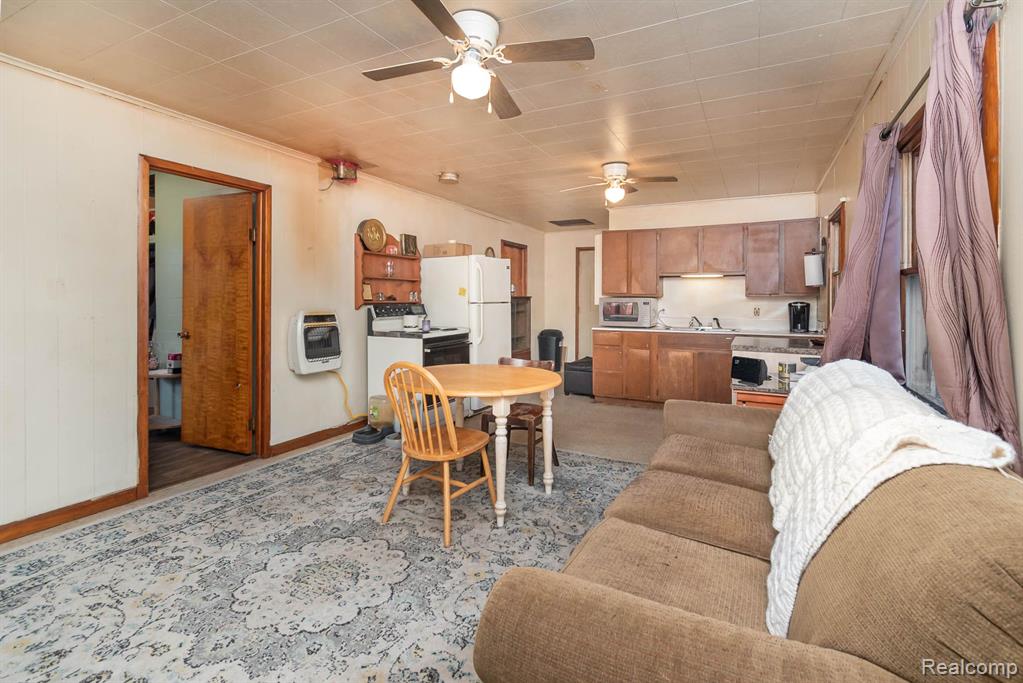 2951 South Patterson Road Midland, MI 48640 - Photo 8 of 23