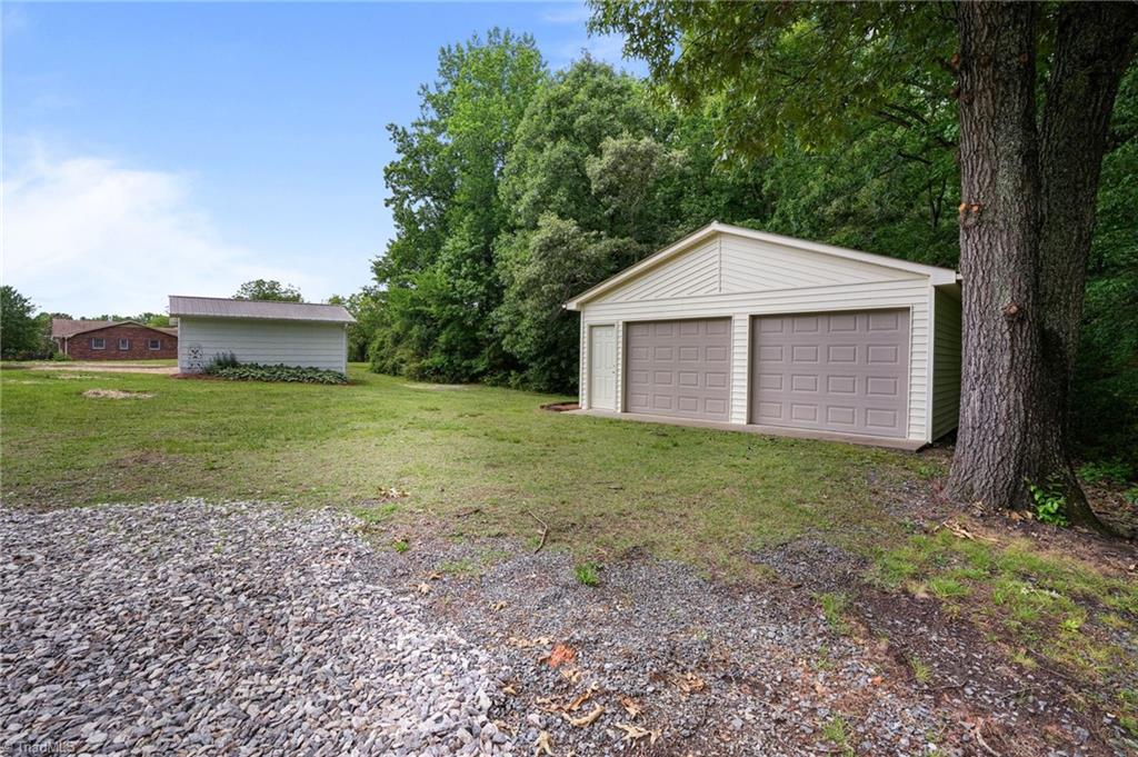 2475 Rowe Road Lexington, NC 27295 - Photo 36 of 40